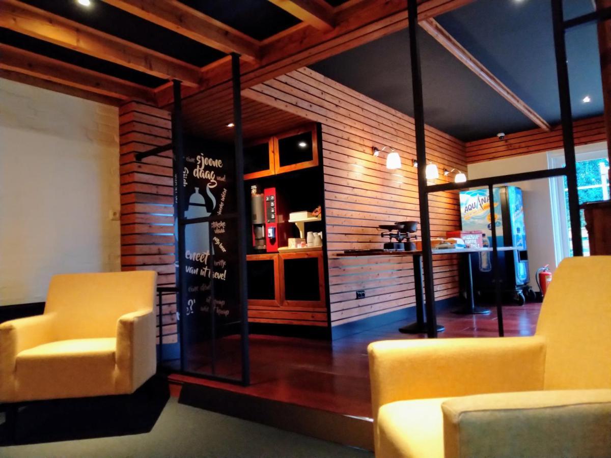 B&B Katoo Linne ภายนอก รูปภาพ